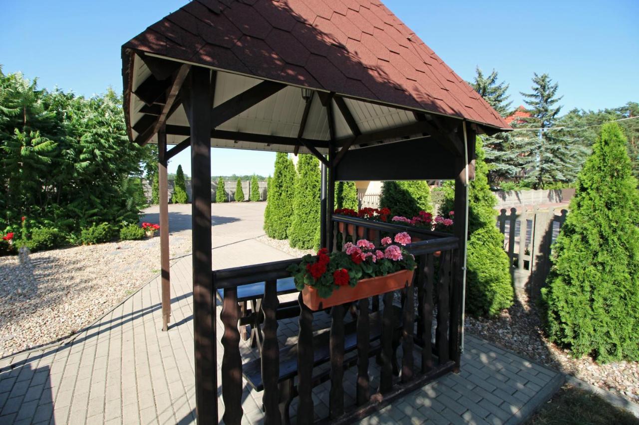 Мотель Bar Malwa Александрув-Лодзький Екстер'єр фото